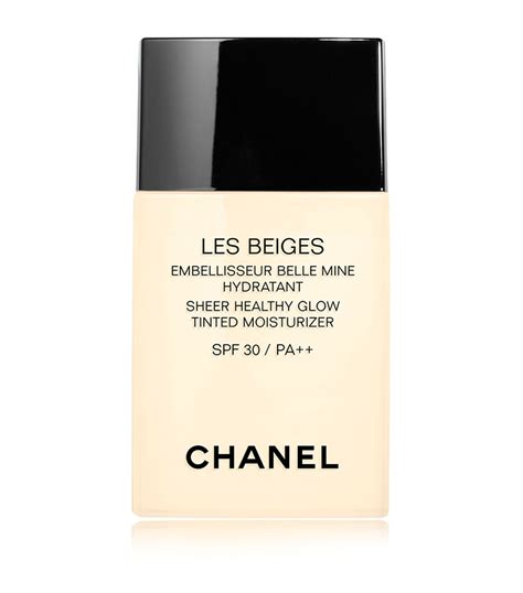 chanel les beige tinted moisturizer.